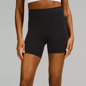 Lululemon Wunder Train High-Rise Short 6"